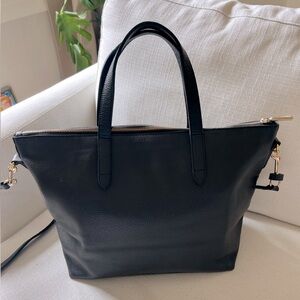 Cuyana Zipper tote